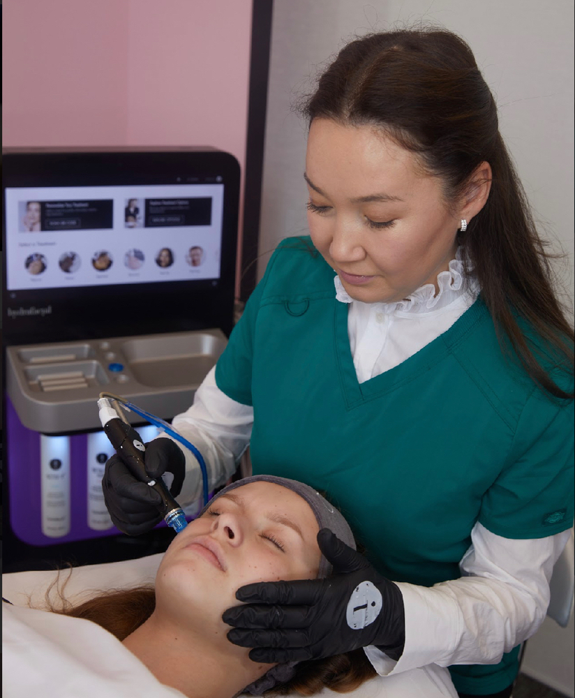 Deluxe Hydrafacial