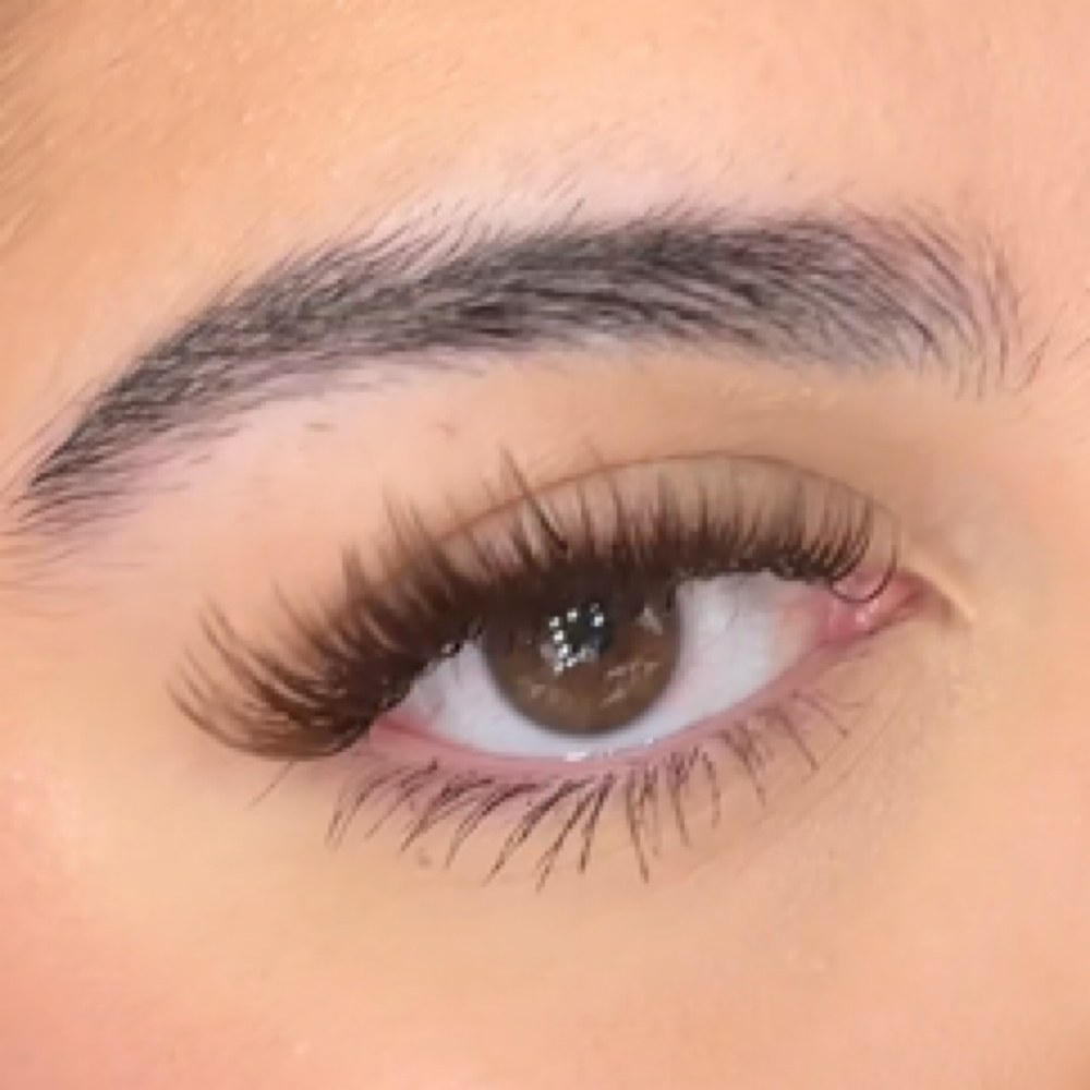 BROWN FULL SET at XO BEAUTY BAR in Valley Stream, NY