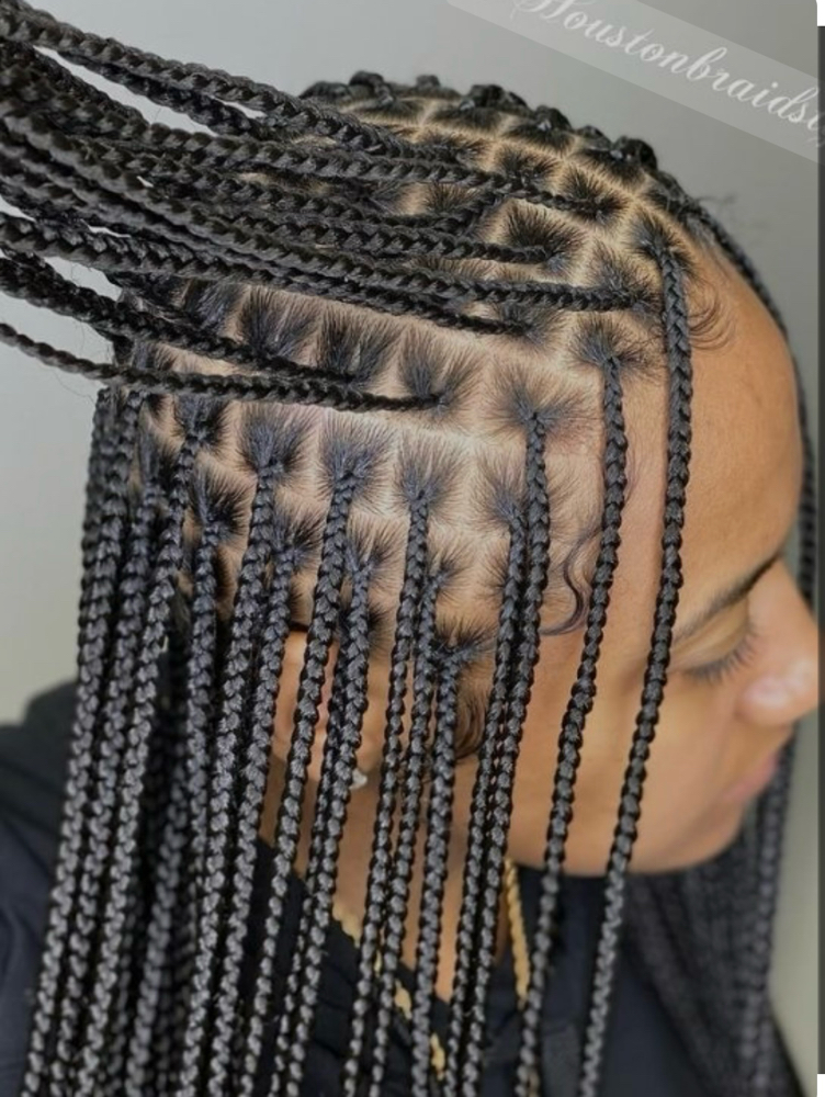 Small Knotless Braids