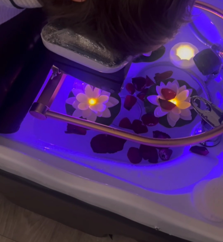 K-Glow Express Facial