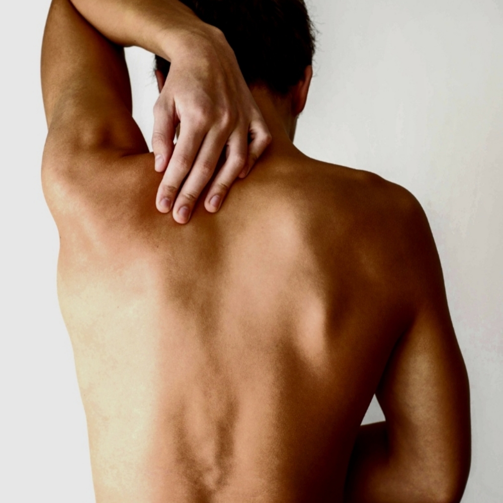 1st Time Guest Back Wax Special at Full Moon Waxing & Spellbound Skin in St. Petersburg, FL