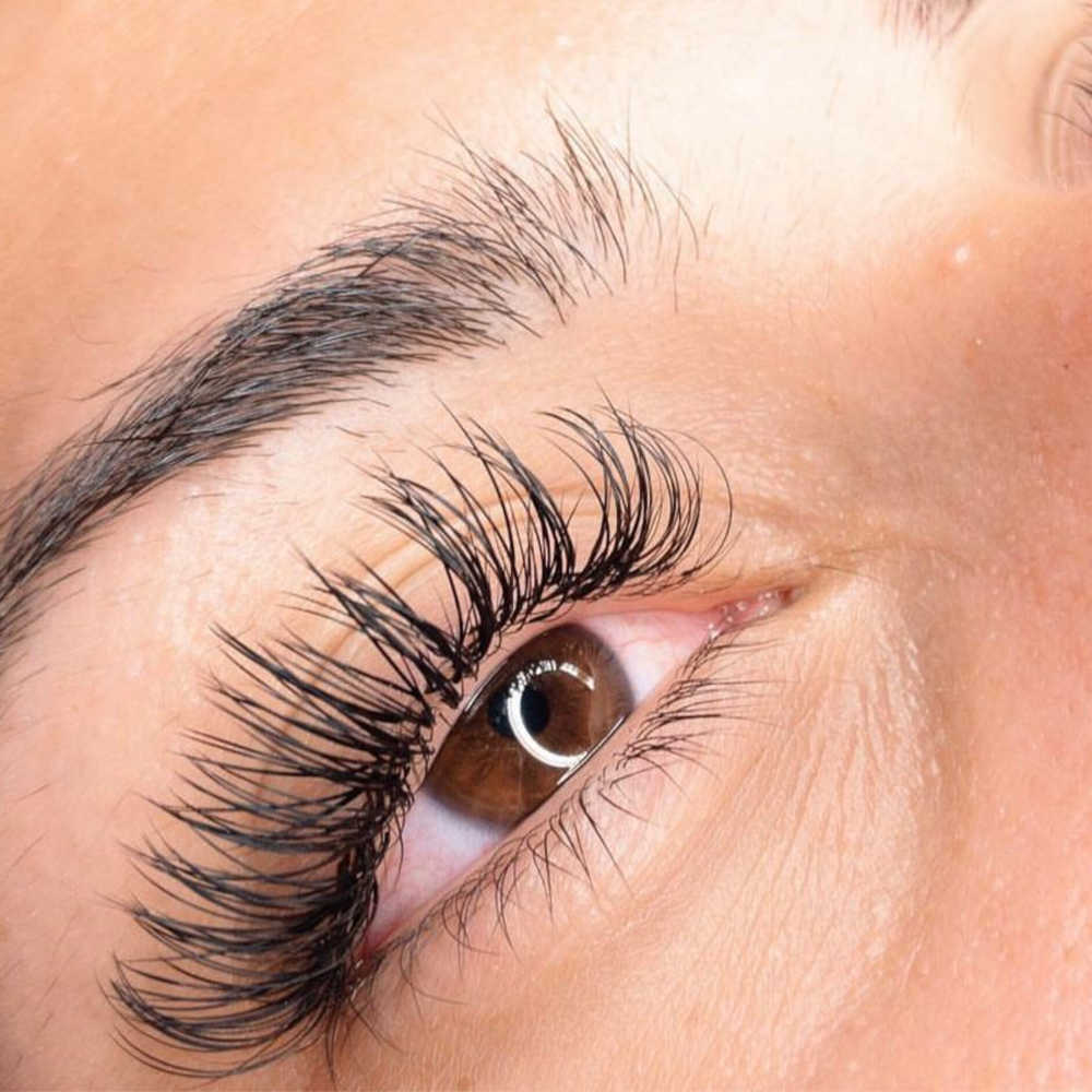 Classic Lash Extensions Full Set