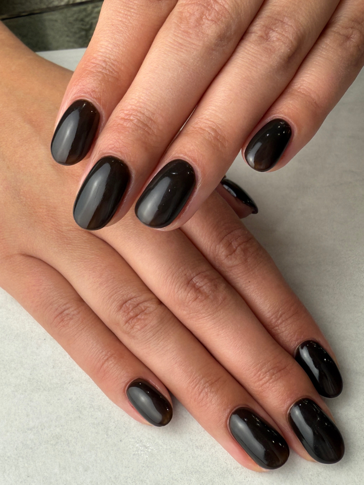 SHORT- Structured Gel Mani