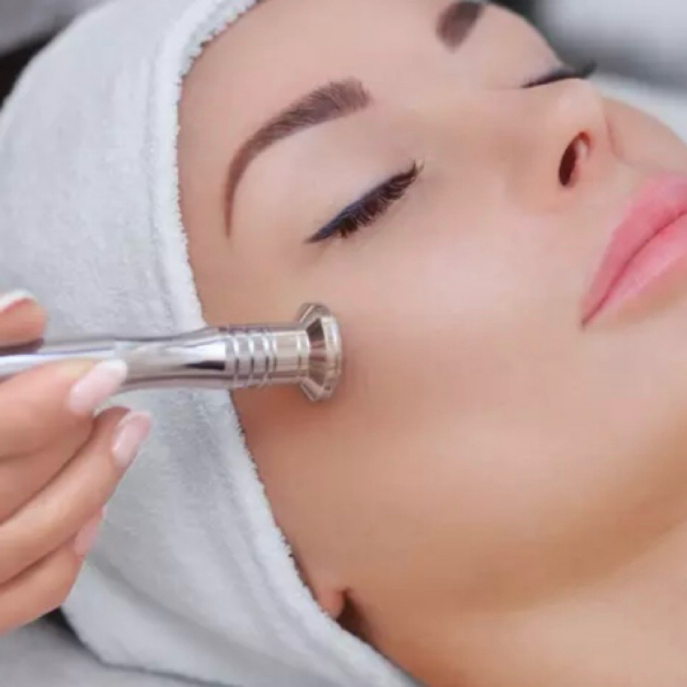 Vitamin C at Q Lashes And Beauty in Roseville, CA