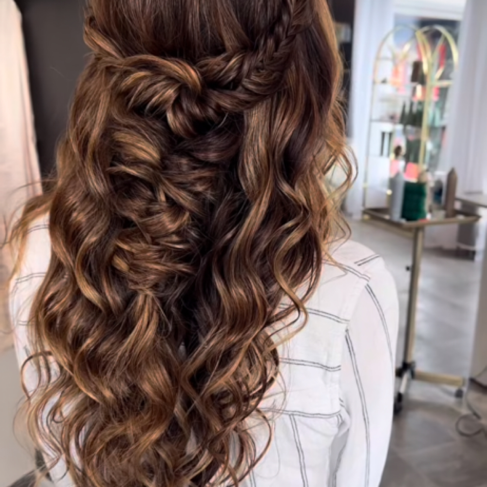 Root Touch Up at Jennifer Agbay in Chesterfield, MI