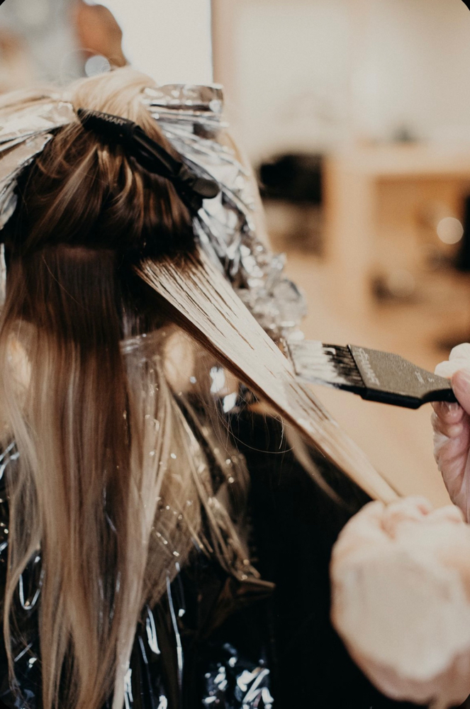 Free-hand balayage
