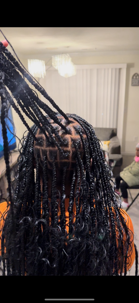 S/Medium Knotless Boho Braids