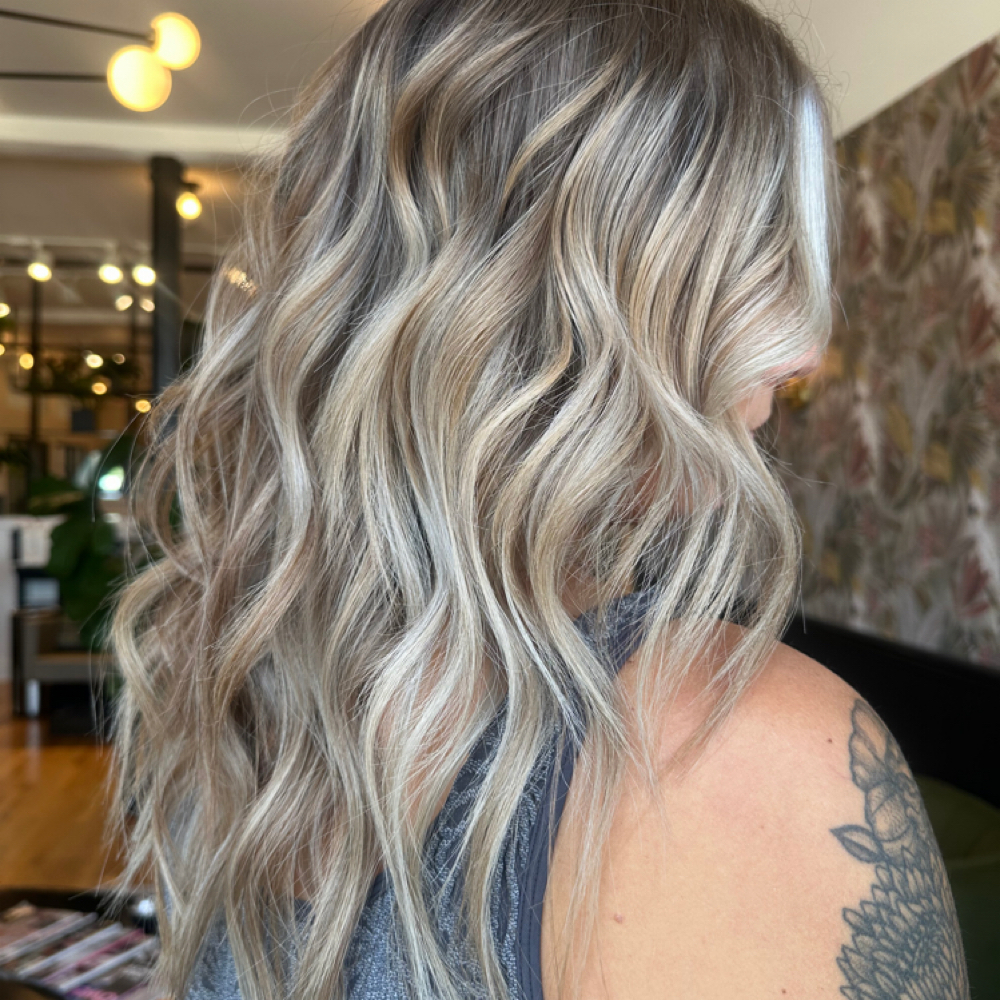 Golden Hour at The Moth Room in Lakewood, OH