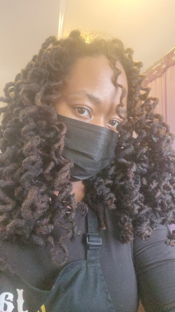 Loc Pipe Cleaners at Royal Roots Natural Hair Salon Studio in Bowie, MD