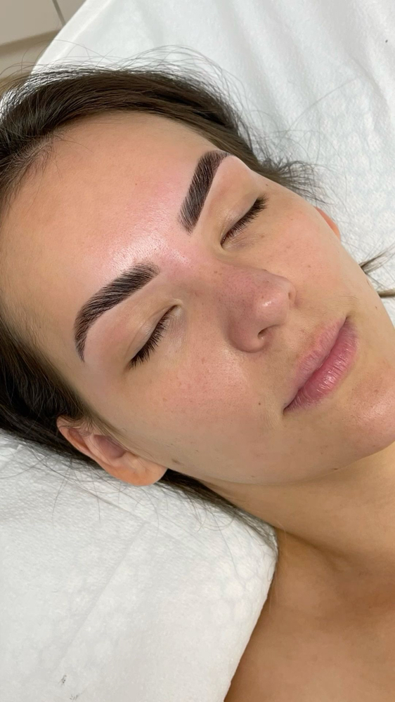 Brow Lamination + Tint