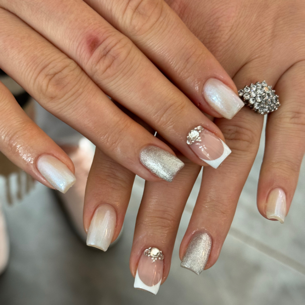 Structure Gel Manicure at Klaw Ktrl in Nashville, TN