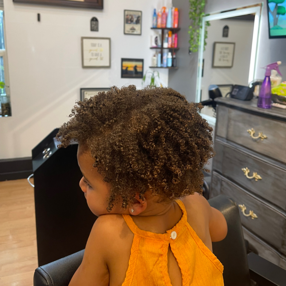 Kids Wash & Go at RESTORA in Lynnwood, WA
