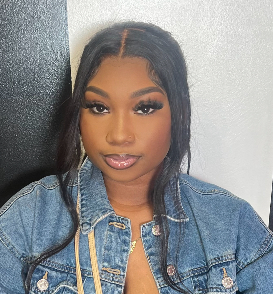 Signature Glam