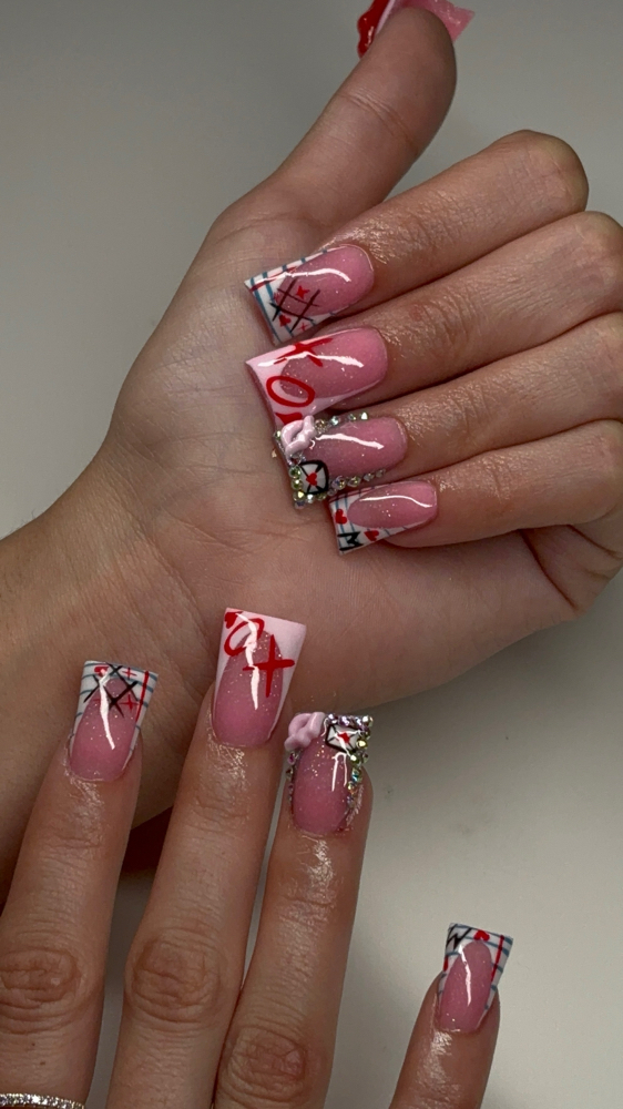 Nails & Toes