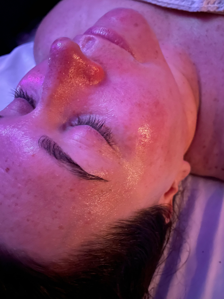 Dermaplane Express Facial