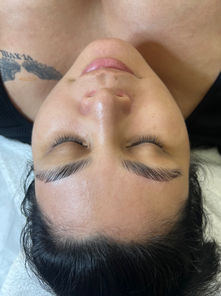 Brow Lamination + Shaping