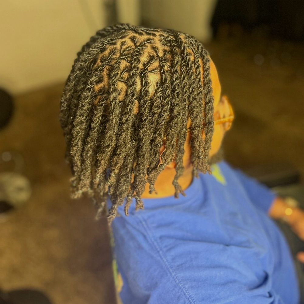 Extra Small Retwist And Style at Nikki The Stylist in Elk Grove, CA