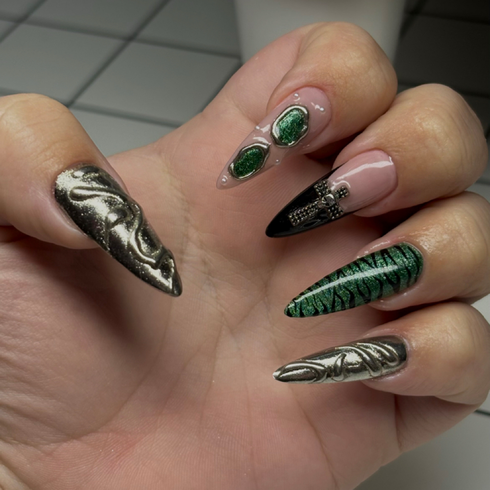 l/xl freestyle at nailsbyhnl in saint albans, WV