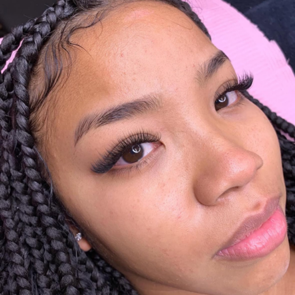 FULL SET Volume Lash Extensions