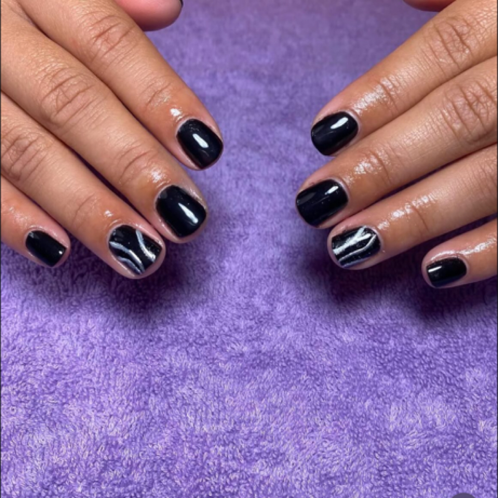 Gel Manicure at Luxnailsalon in Greenville, TX