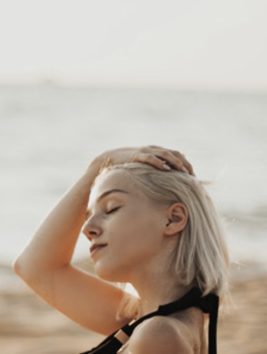 Hydrate+Heal: The Sun-Kissed Reset