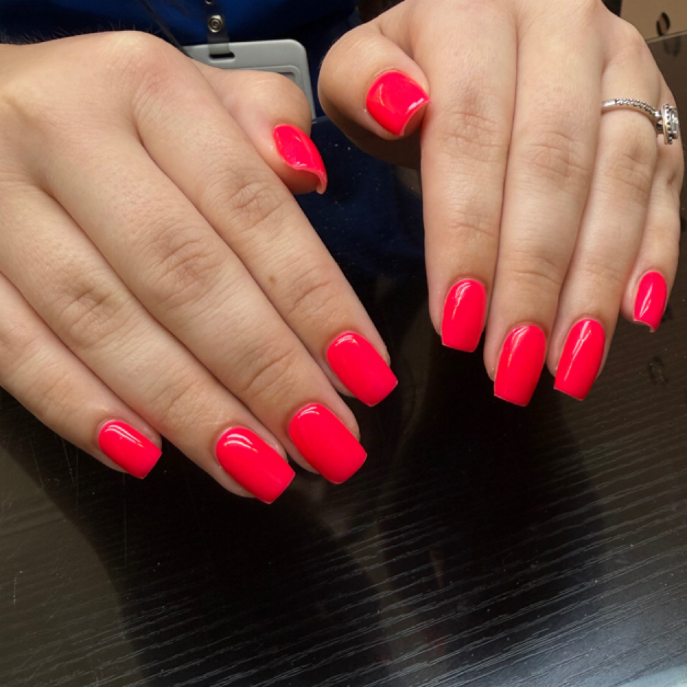 Builder Gel Overlay at Dj’s Dazzling Nails in Terre Haute, IN