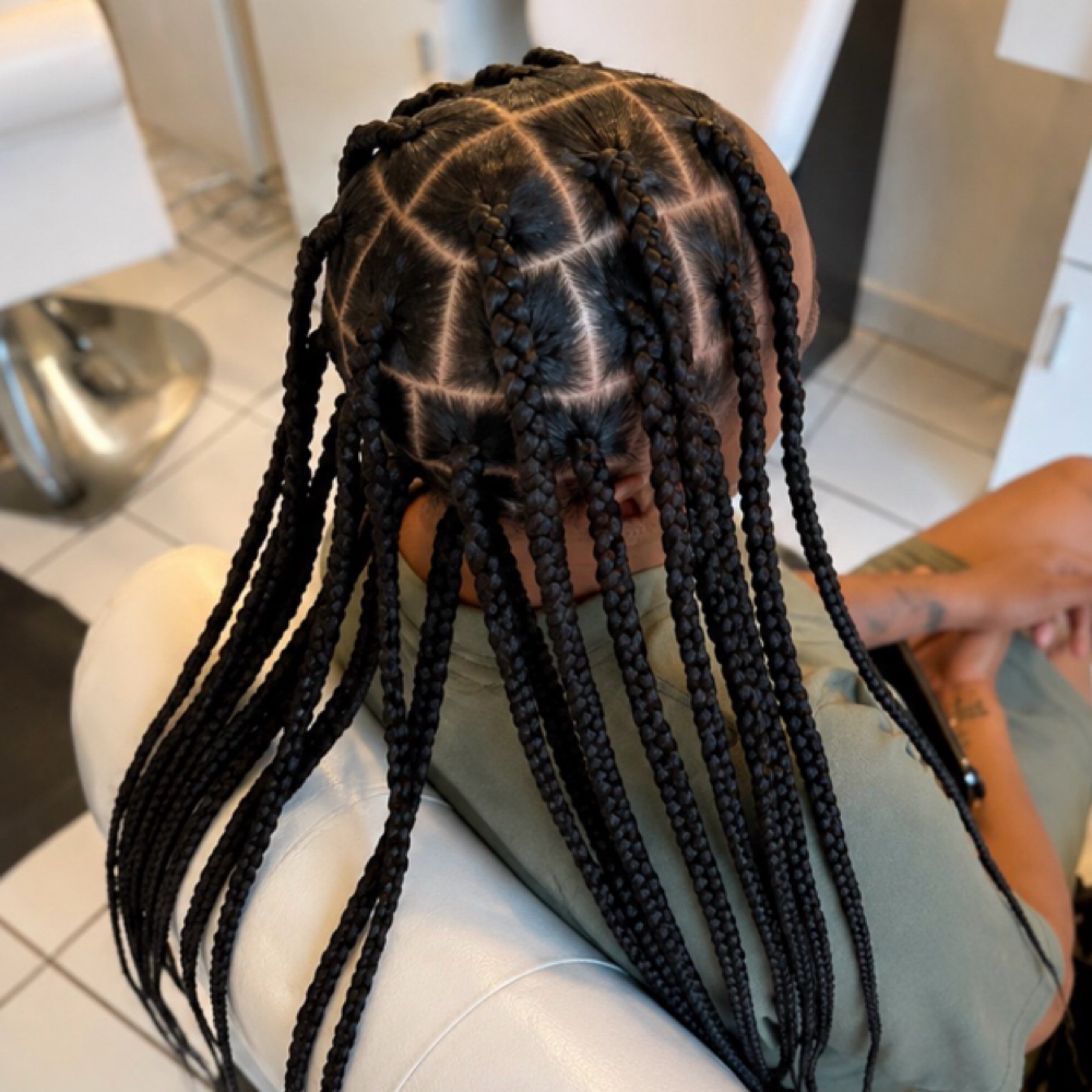 Jumbo Knotless at Monique Massie in Wilkinsburg, PA
