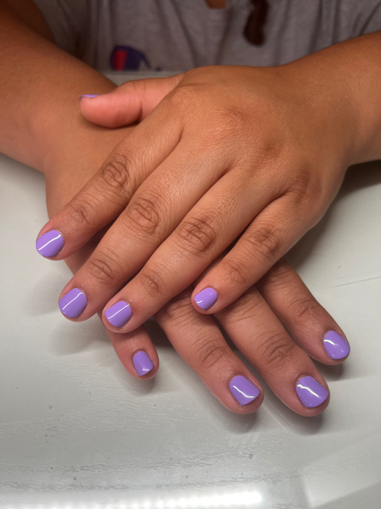 No Chip Manicure
