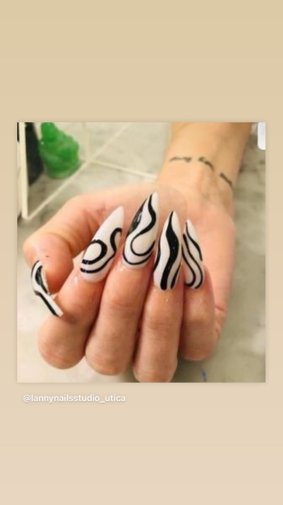2 Hours Nails studio