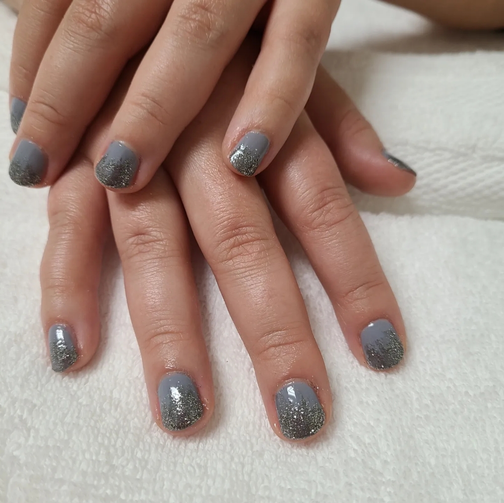 Ultimate Shellac Manicure