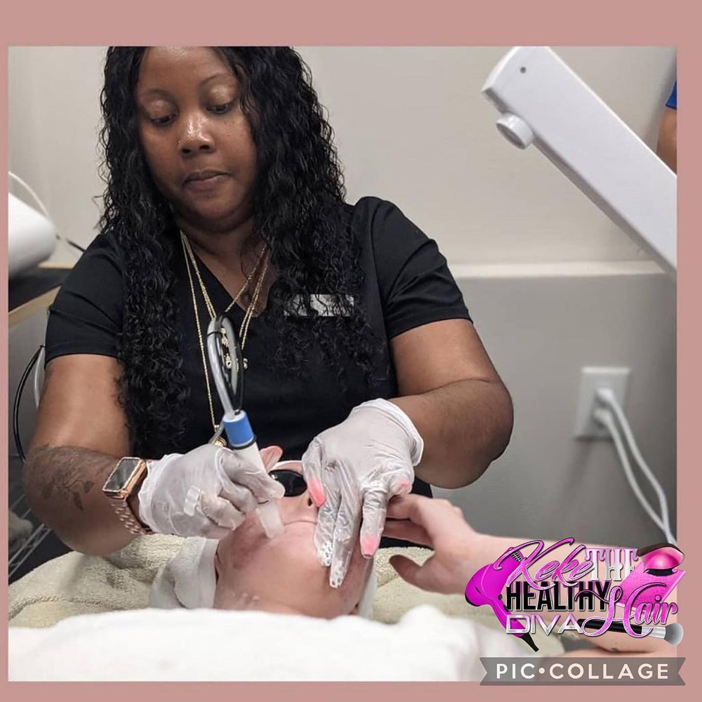 1:1 Microdermabrasion Facial Class