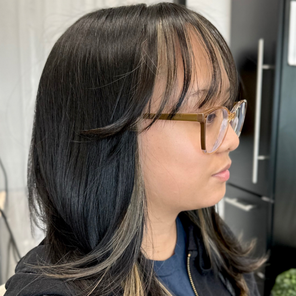 Bang Trim at HairapywithAurora in League City, TX