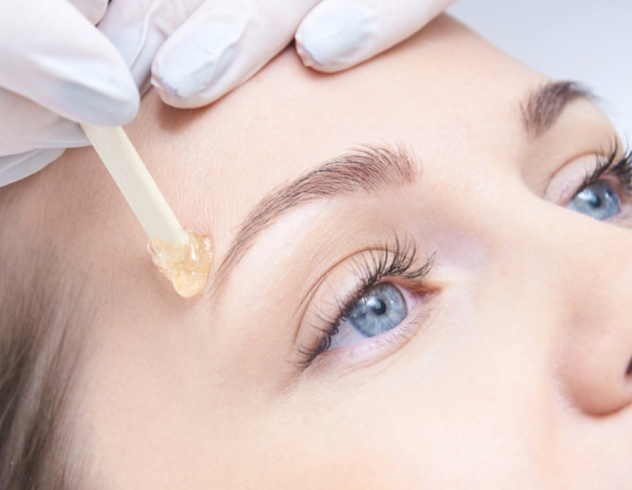 Eyebrow Wax