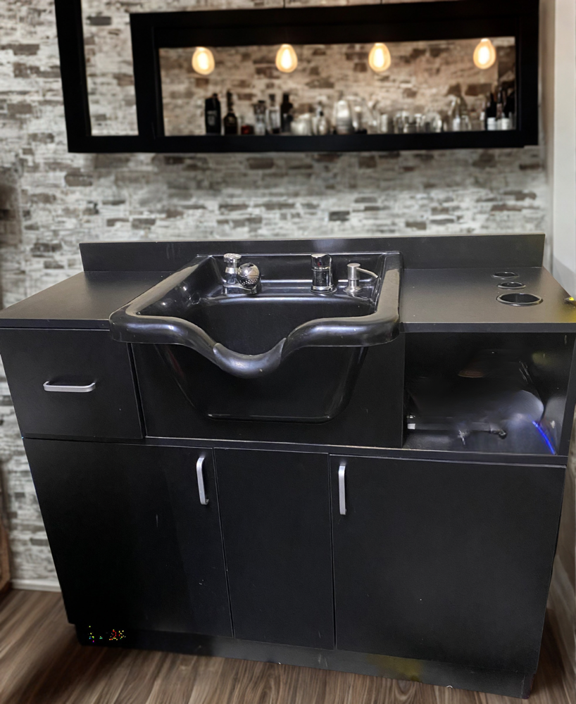 Used Shampoo Station at NoVa Lash Studio in Brownsville, TX