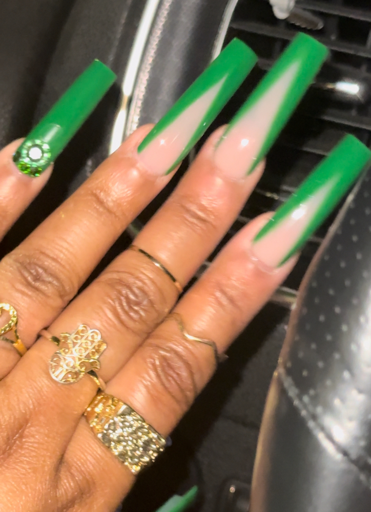 Press On Nails With Bling & Acrylic at Emerald Aura Nails & Spa in Little Rock, AR