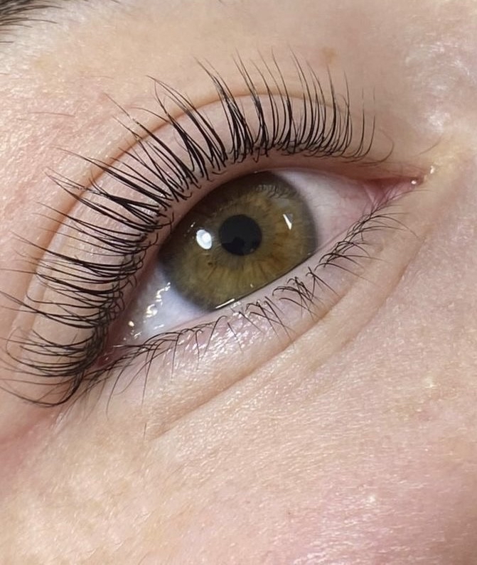 Lash Lift and Tint