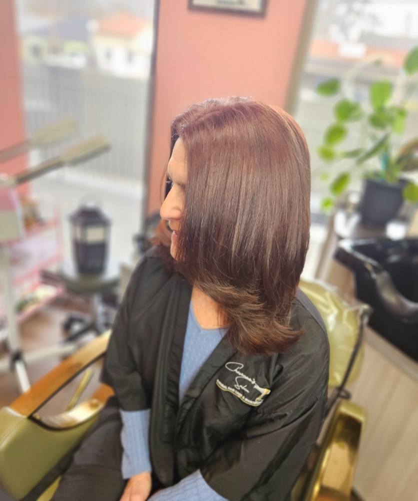 Root Touchup at Chavonne’s Salon in Richmond Heights, MO