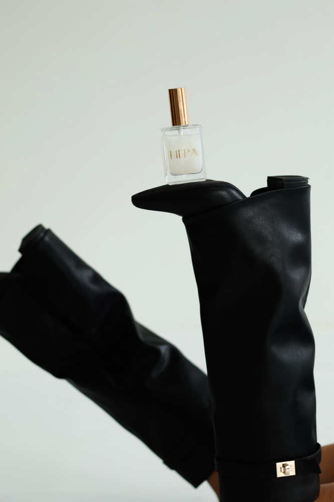 PARTIAL HIGHLIGHT at apg.styles in Farmington, MO