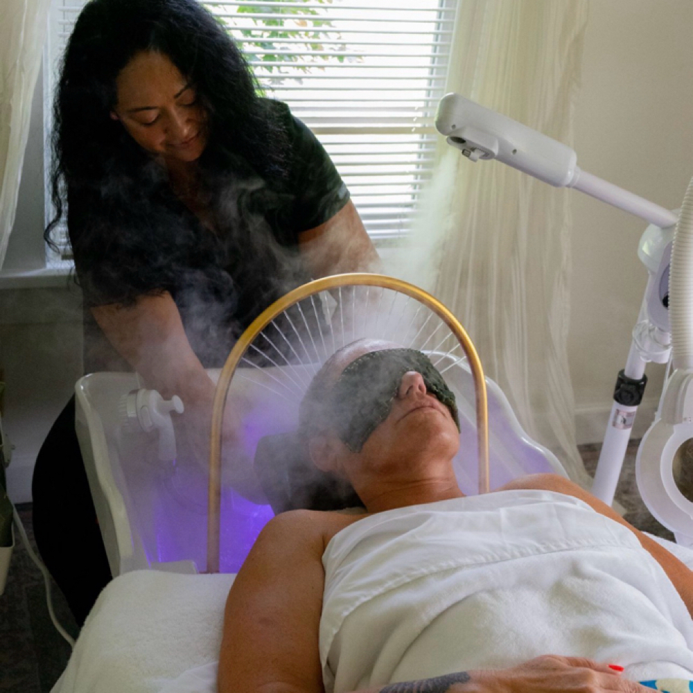 Headspa Treatment at Joanna Lawrence in Troy, MO