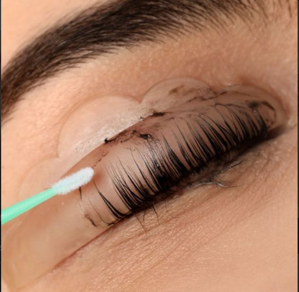 Lash Lift And Tint