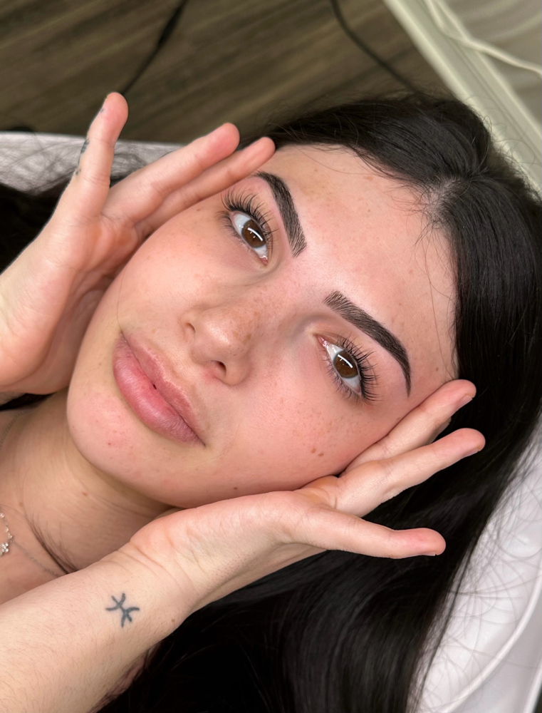 Brow Wax + Tint