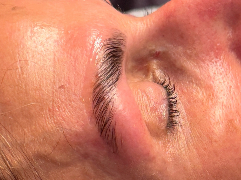 Brow lamination