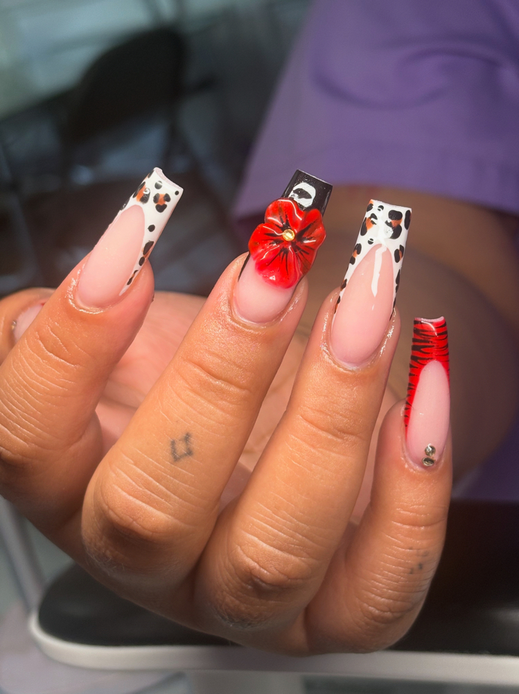 L Full Set at Tati nails💅🏻 in Benson, NC