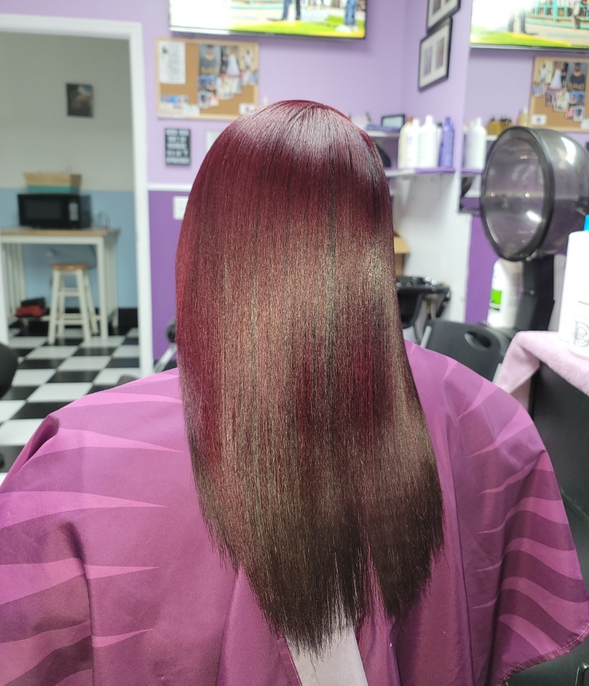 Signature Silkpress at Mrs. Renee in Goldsboro, NC