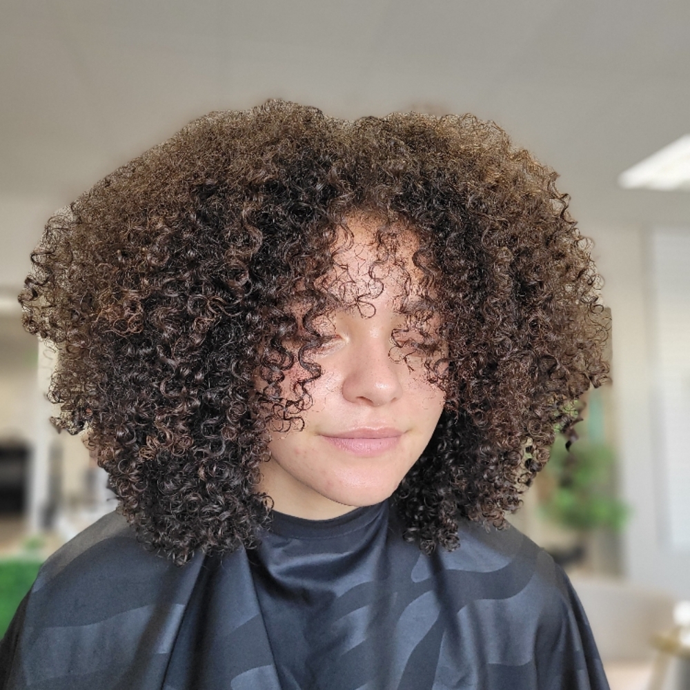 Express Dry Curly Haircut at HAIR BY ANGELEAH in Silverdale, WA
