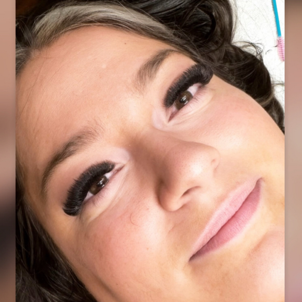 March Lash Special at Serenity and Co. Lash and Beauty in Anchorage, AK