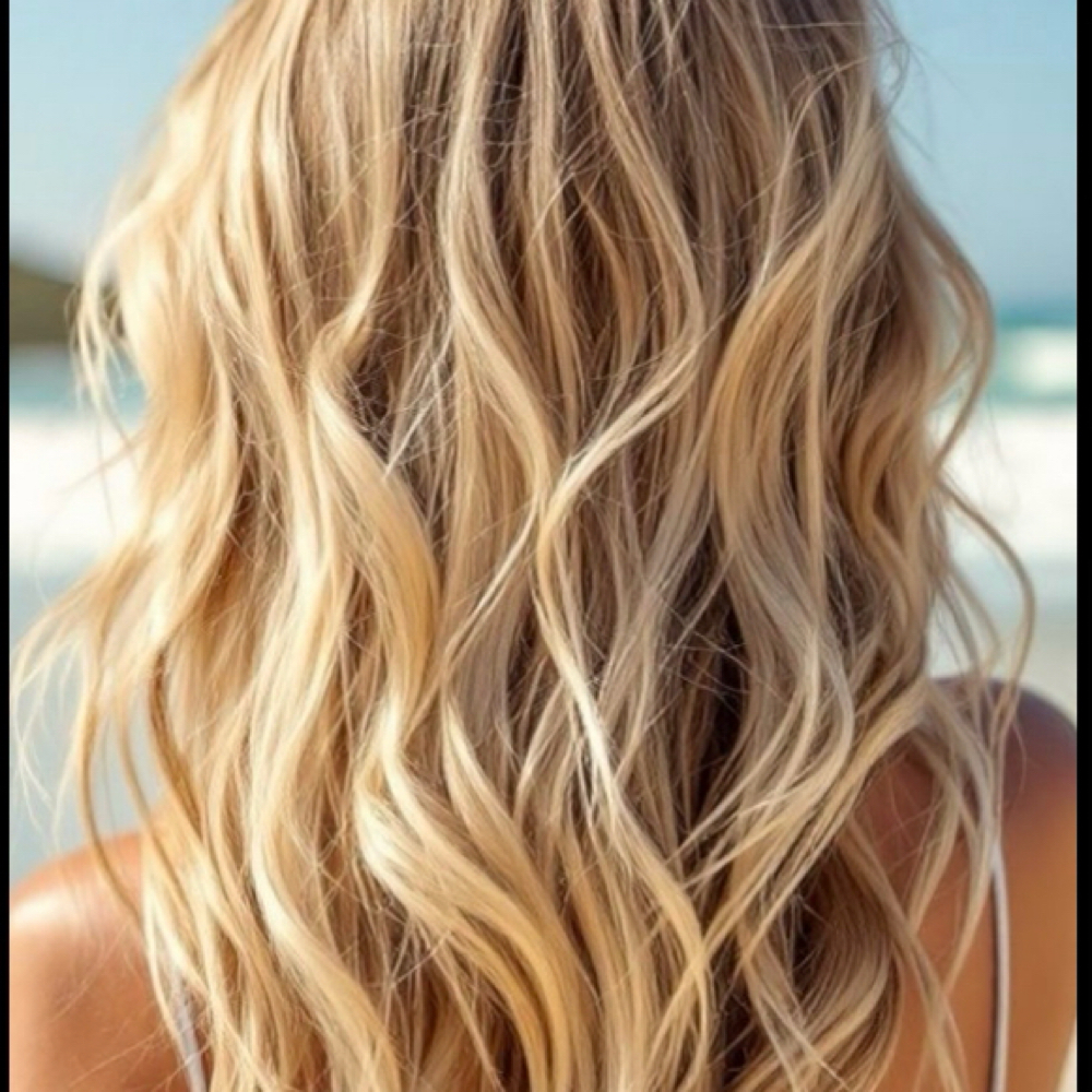 Full Custom Blonding + Haircut at Melissa Neagle Chicago Hairstylist in Chicago, IL