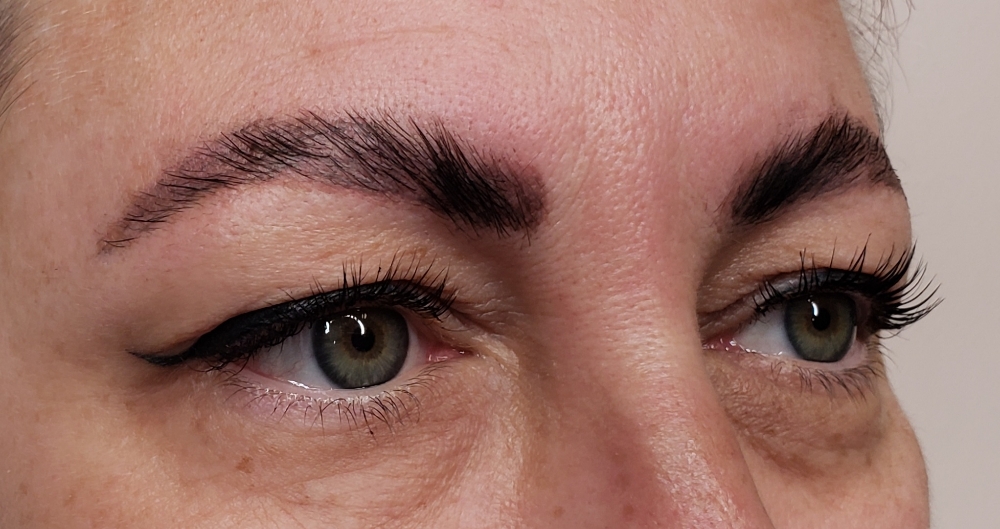 brow lamentation & tint