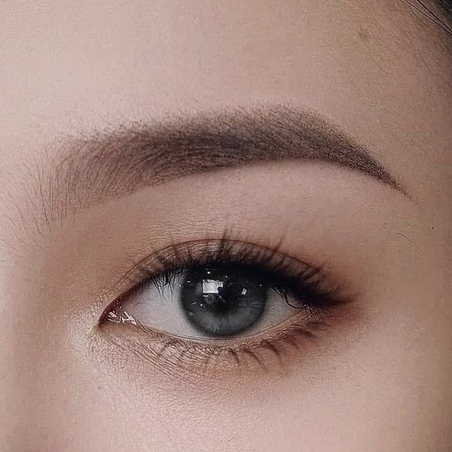 Brow Wax And Tinting