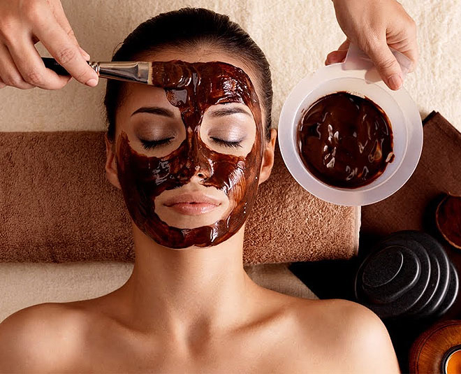 Even Glow Seasonal Facial